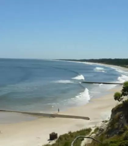 Atlantida, La practica de surf en Atlantida