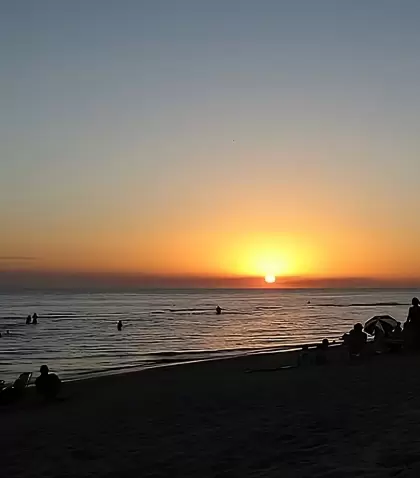 Playa Fomento en Colonia, Uruguay, un balneario familiar y lleno de encanto.