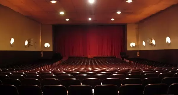 Centro Regional de Cultura Cine Helv�tico en Nueva Helvecia, Uruguay, un s�mbolo de la Colonia Suiza.