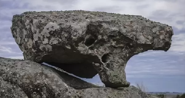 Formaciones rocosas en Sierra de Mahoma, Uruguay: un paisaje �nico en San Jos�.