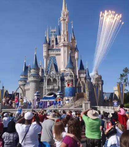 Los parques de Disney World ofrecen atracciones �nicas para disfrutar en familia, con amigos o en pareja.