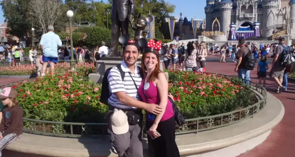 Elegir la fecha adecuada para viajar a Disney puede mejorar la experiencia, ahorrar tiempo y evitar aglomeraciones.