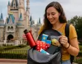 Una mochila bien equipada puede ahorrarte tiempo y dinero, y garantizar un d�a m�s c�modo en los parques Disney.