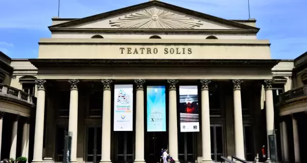 Montevideo combina historia, arte y vida urbana en cada uno de sus rincones.