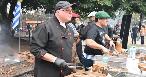 En verano, la cocina uruguaya apuesta por sabores frescos, locales y compartidos.