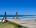 Rocha conserva playas amplias y tranquilas que permiten disfrutar enero con calma.