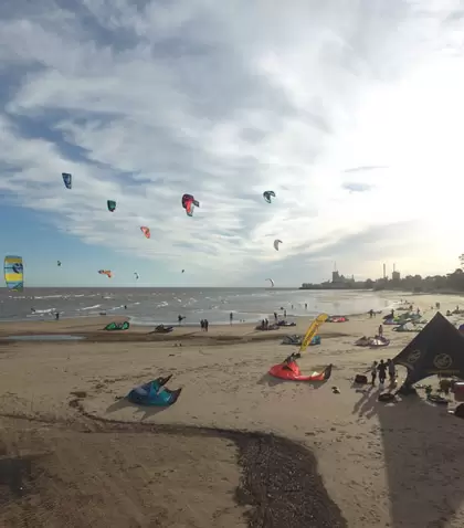 Colonia ofrece playas fluviales para disfrutar el verano junto al r�o.