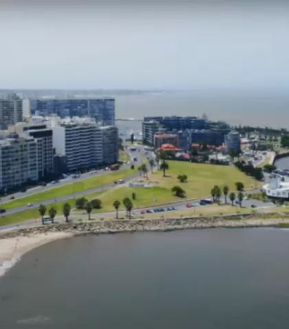 Montevideo en febrero se destaca con museos, cultura y paseos urbanos