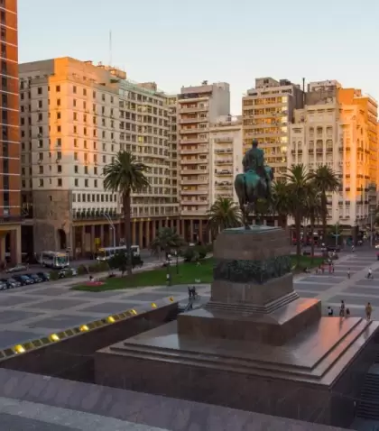 El final del verano es ideal para disfrutar Montevideo con planes urbanos y culturales.