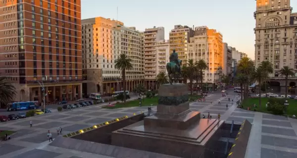 El final del verano es ideal para disfrutar Montevideo con planes urbanos y culturales.