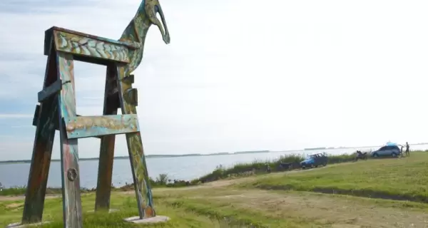 San Gregorio de Polanco combina playa de agua dulce con una propuesta cultural �nica.