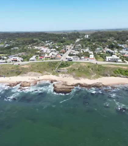 Playas, estancias y sierras ofrecen calma en oto�o.