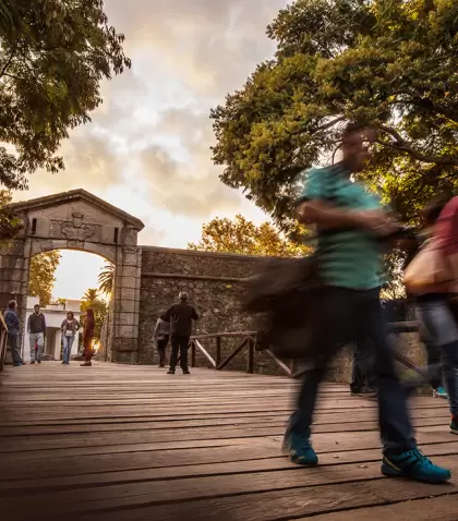 En oto�o, caminar sin mapa ni itinerario suele ser el mejor plan.