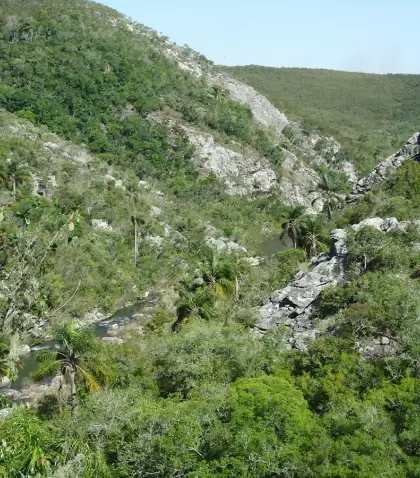 Quebrada de los Cuervos suma identidad en oto�o.