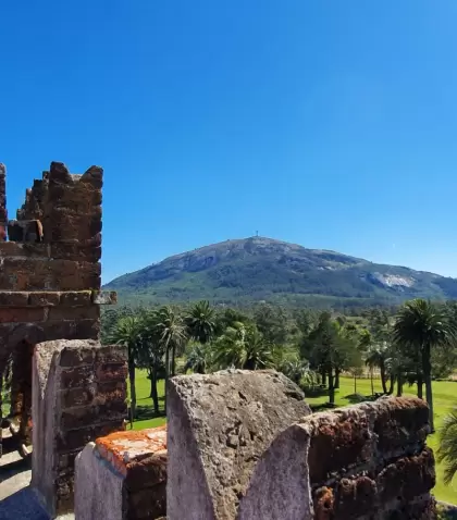 En invierno, Piri�polis se deja mirar con m�s atenci�n.
