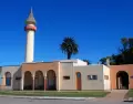 Montevideo ofrece planes como feria, r�o, caf�, museo, barrio, mercado, teatro, cine o librer�a.